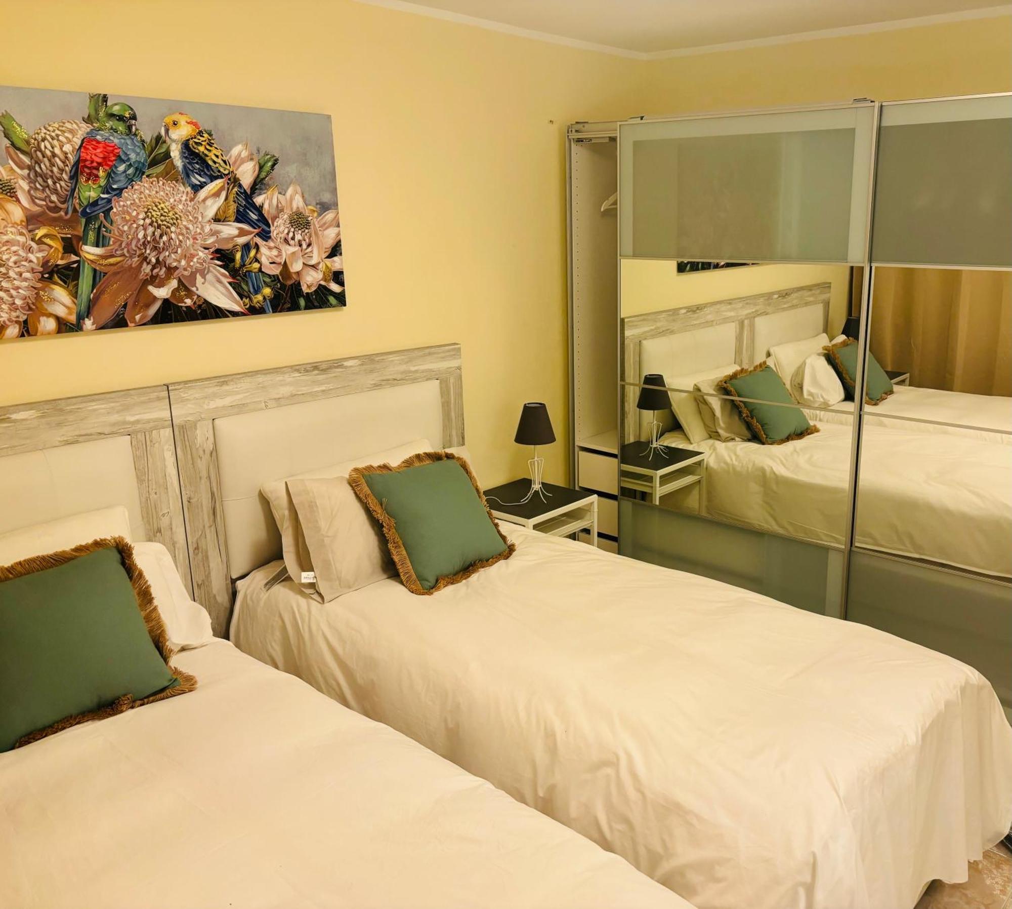 Life El Presidente Penthouse Pool View Leilighet Estepona Eksteriør bilde