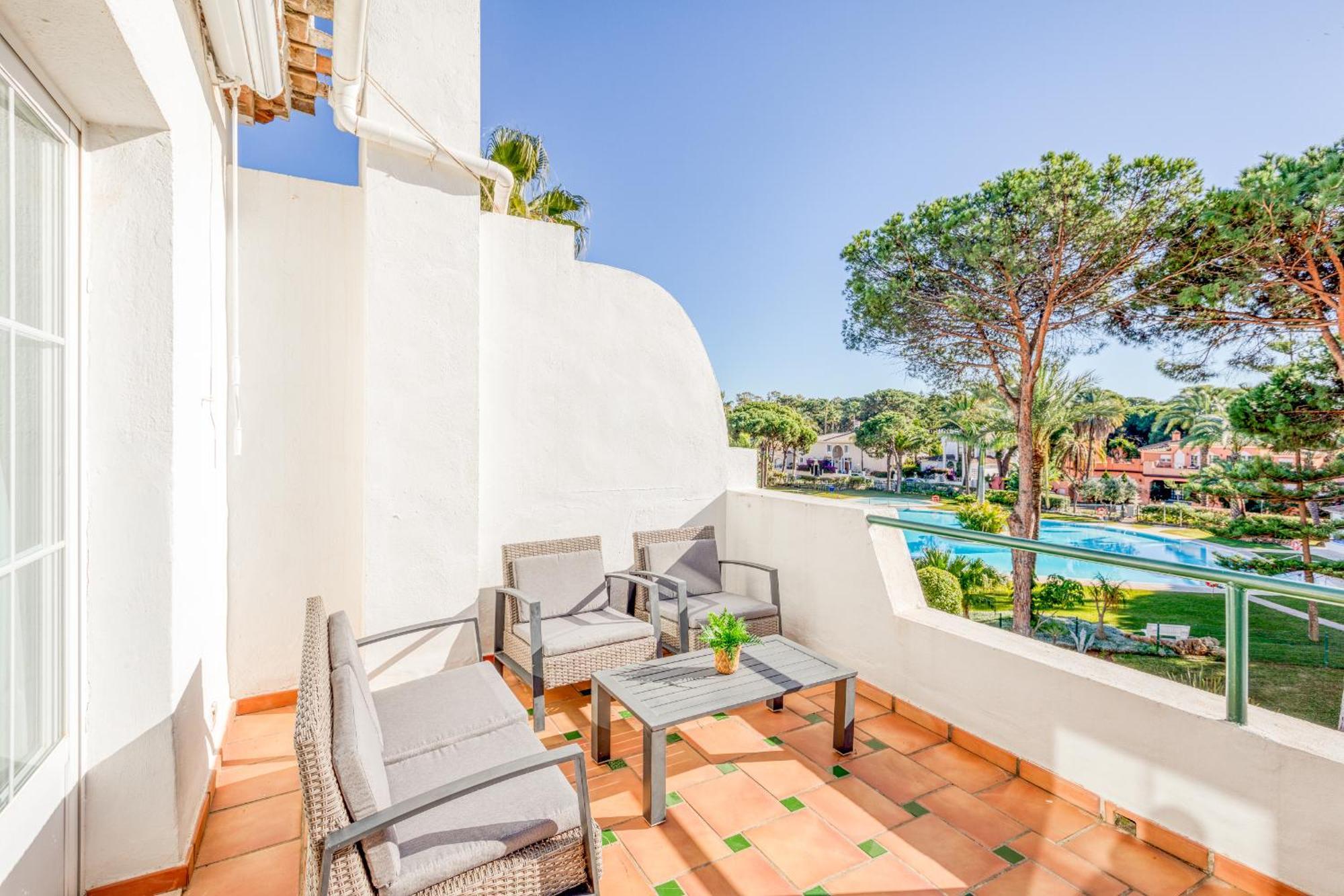 Life El Presidente Penthouse Pool View Leilighet Estepona Eksteriør bilde